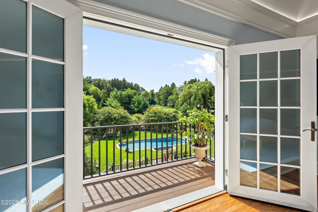 15 Andrews Farm Road Greenwich CT 06831