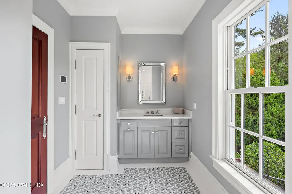 15 Andrews Farm Road Greenwich CT 06831