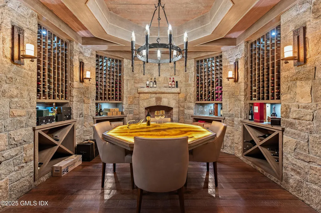 15 Andrews Farm Road Greenwich CT 06831