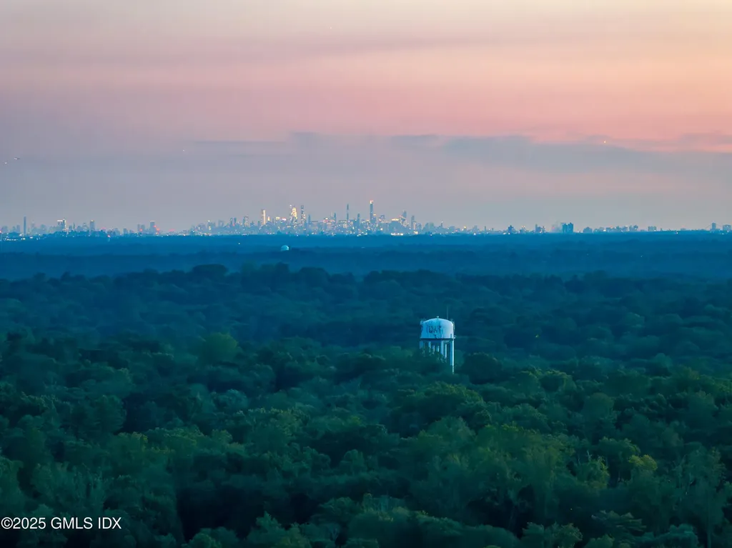 15 Andrews Farm Road Greenwich CT 06831