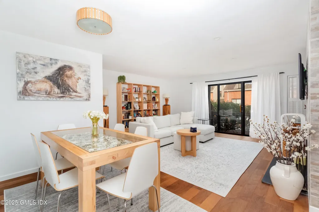 9 River Road Cos Cob CT 06807