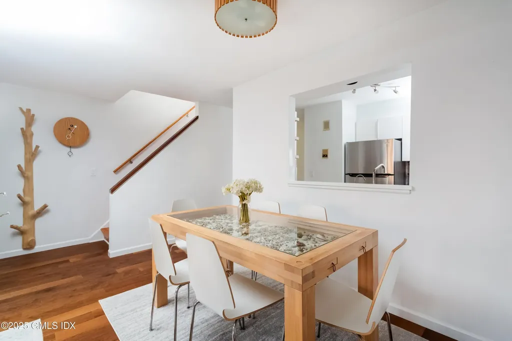 9 River Road Cos Cob CT 06807