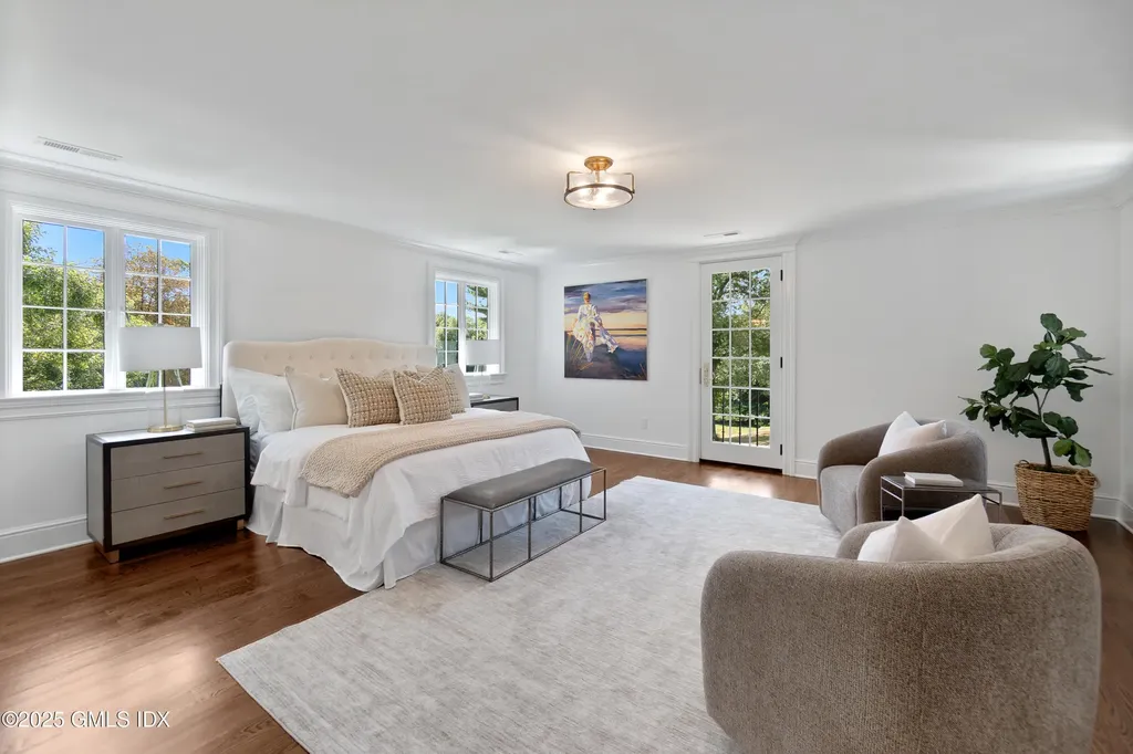 18 Tokeneke Trail Darien CT 06820