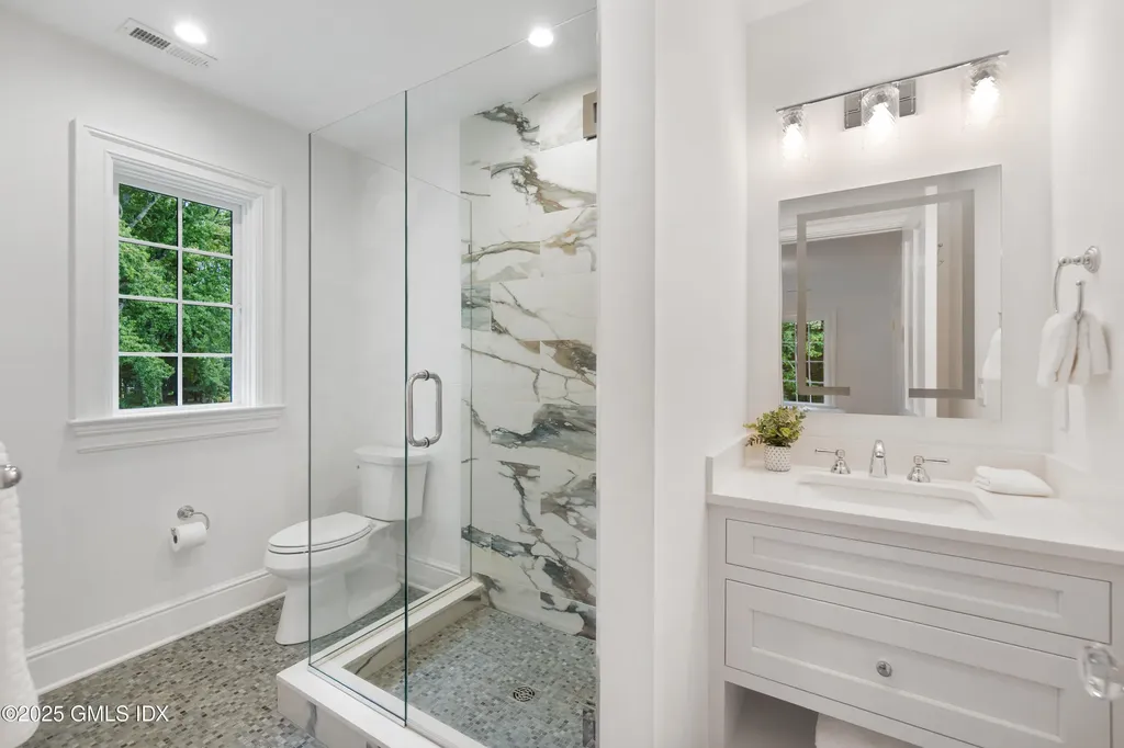 18 Tokeneke Trail Darien CT 06820