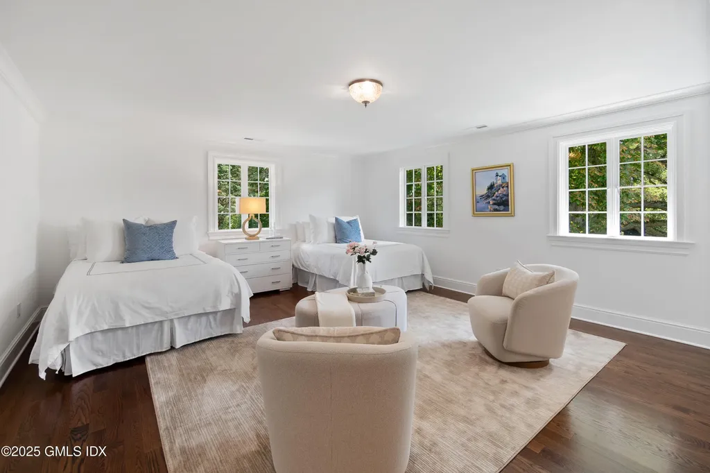 18 Tokeneke Trail Darien CT 06820