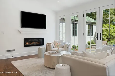18 Tokeneke Trail Darien CT 06820