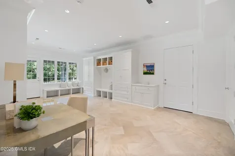 18 Tokeneke Trail Darien CT 06820