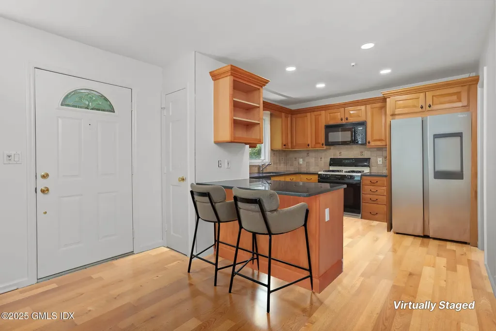 3 River Avenue Greenwich CT 06830