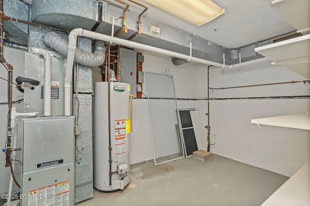 3 River Avenue Greenwich CT 06830