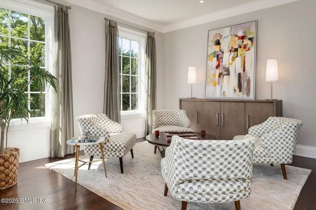 183 Shore Road Old Greenwich CT 06870