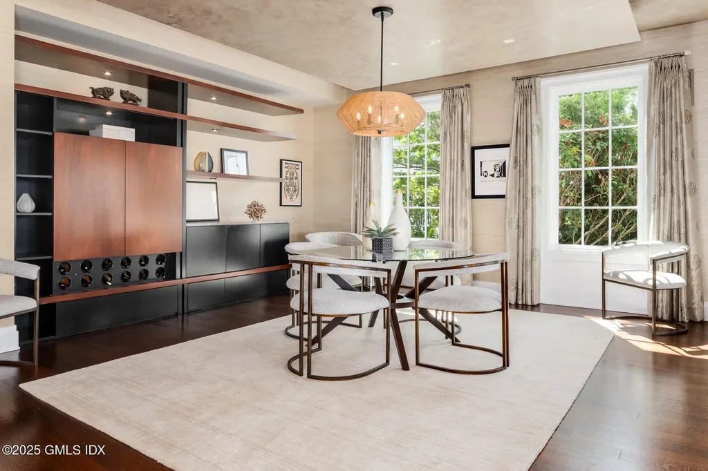 183 Shore Road Old Greenwich CT 06870