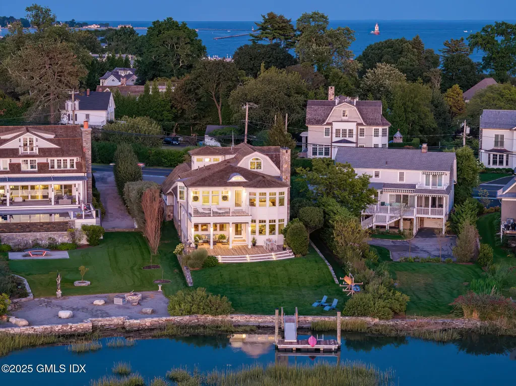 183 Shore Road Old Greenwich CT 06870