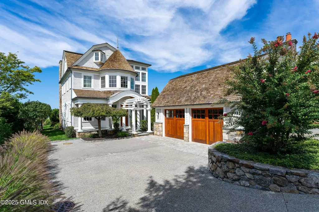 183 Shore Road Old Greenwich CT 06870