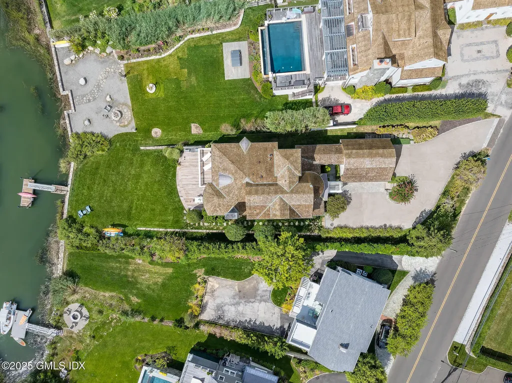 183 Shore Road Old Greenwich CT 06870