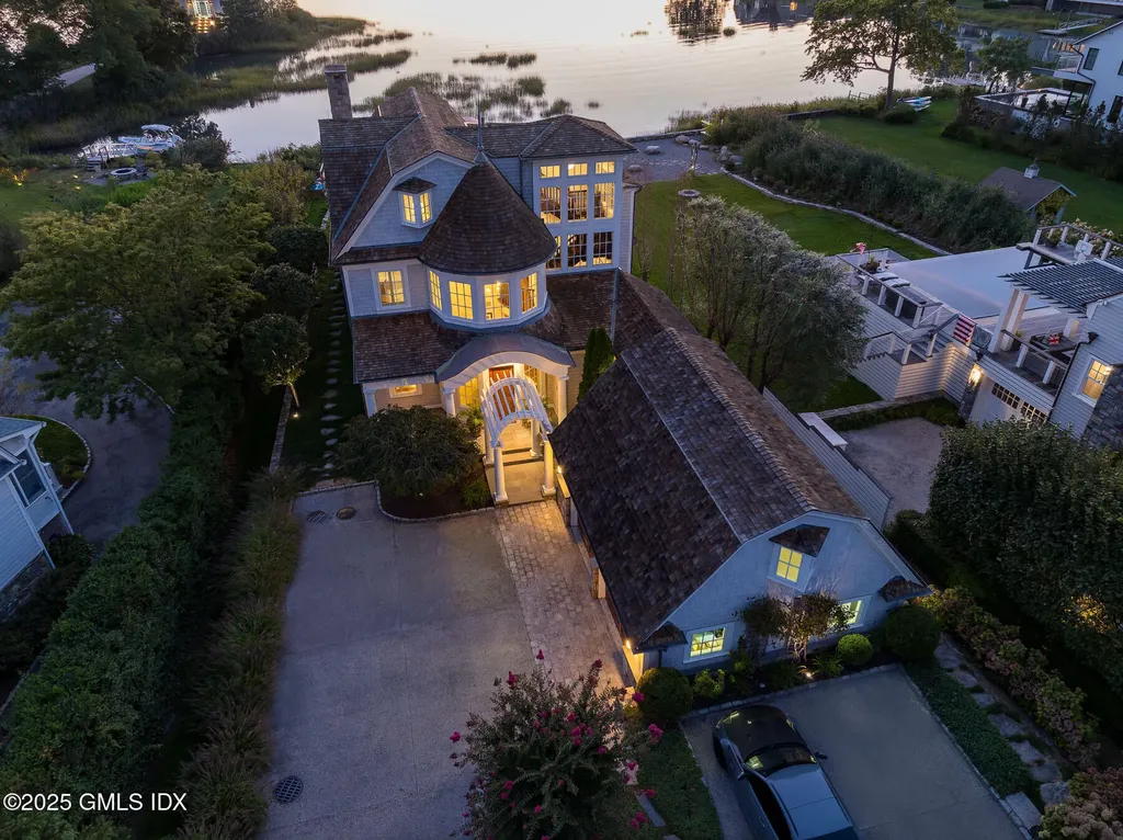 183 Shore Road Old Greenwich CT 06870