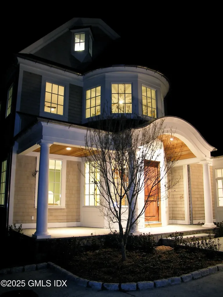 183 Shore Road Old Greenwich CT 06870