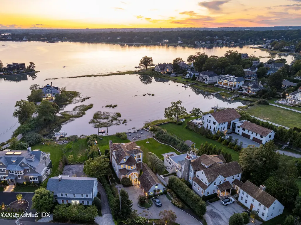 183 Shore Road Old Greenwich CT 06870