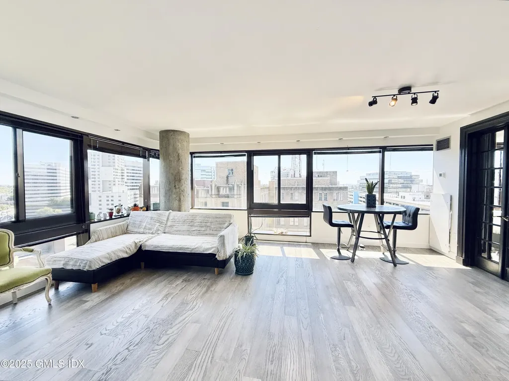 127 Greyrock Place Stamford CT 06901