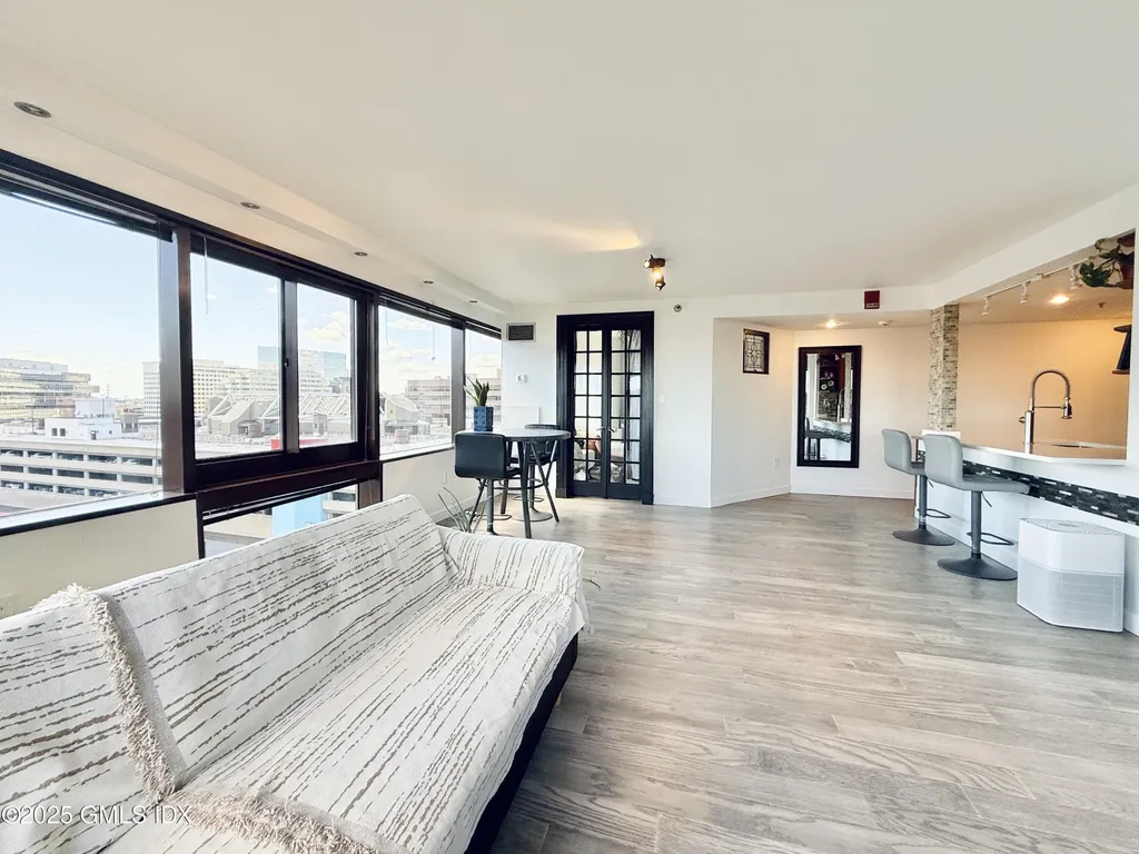 127 Greyrock Place Stamford CT 06901