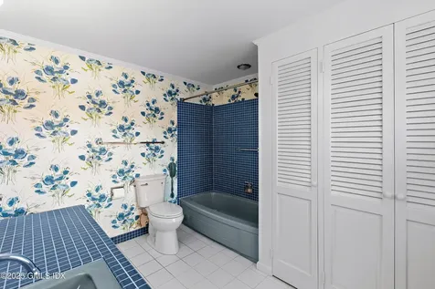 119 Bowman Drive Greenwich CT 06831