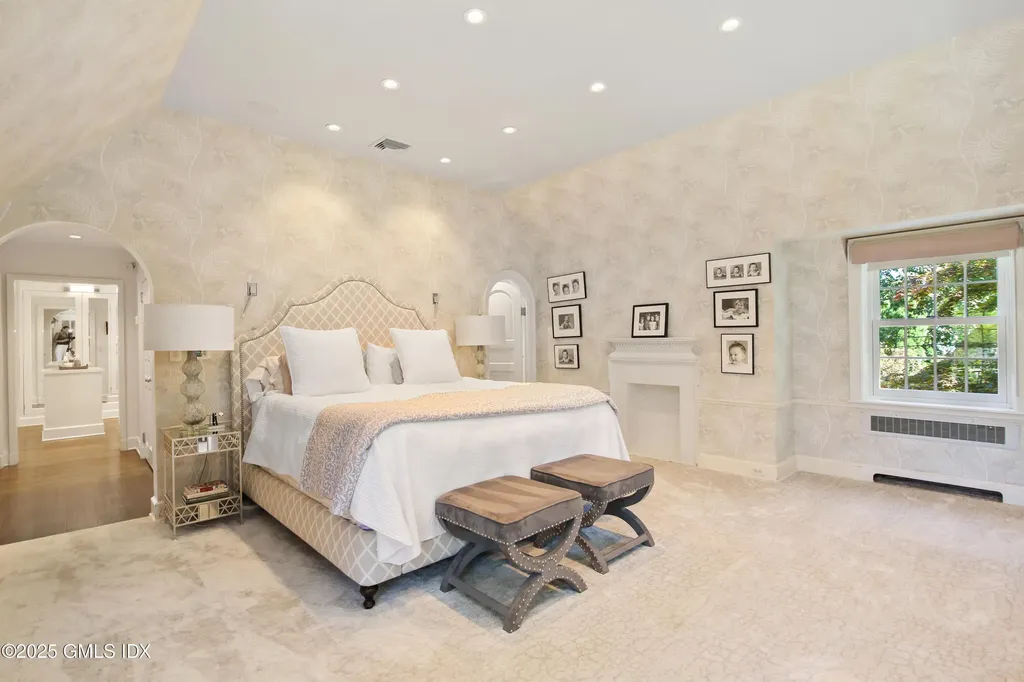 105 Woodside Drive Greenwich CT 06830