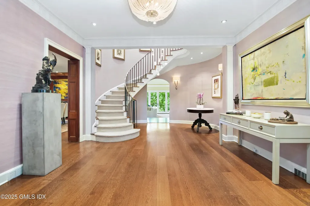 105 Woodside Drive Greenwich CT 06830