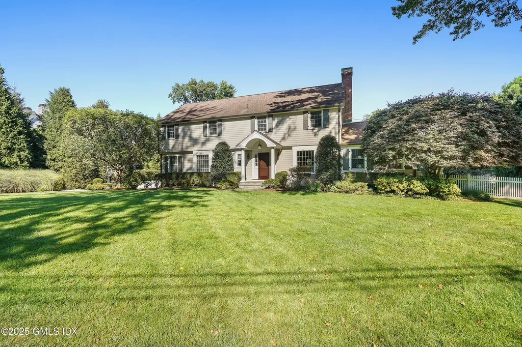 41 Winthrop Drive Riverside CT 06878