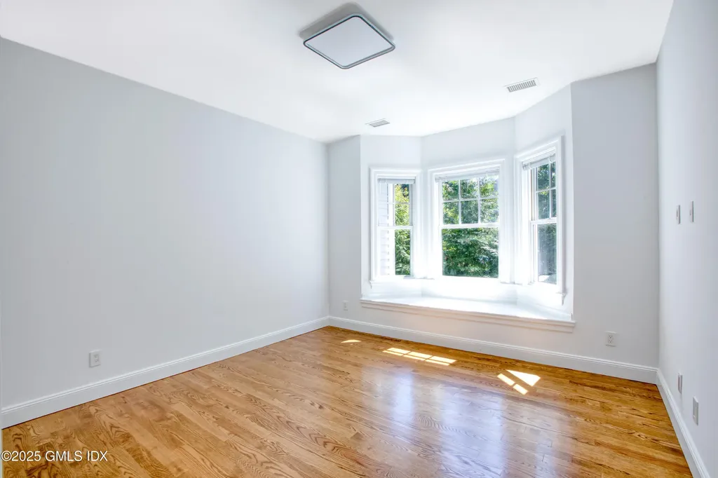 11 Orchard Place Greenwich CT 06830