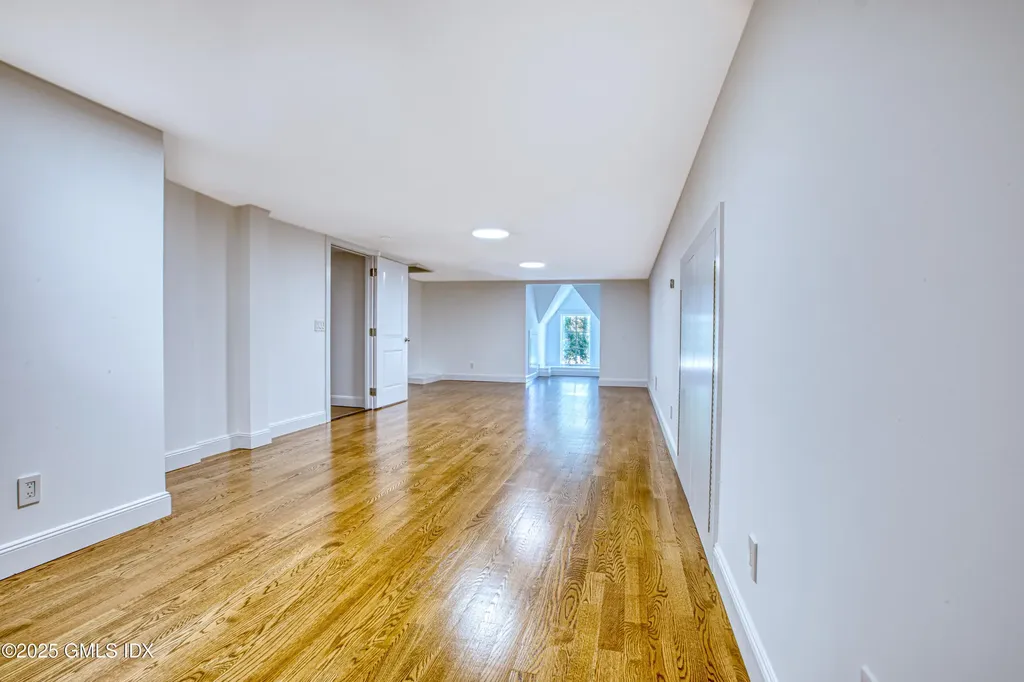 11 Orchard Place Greenwich CT 06830