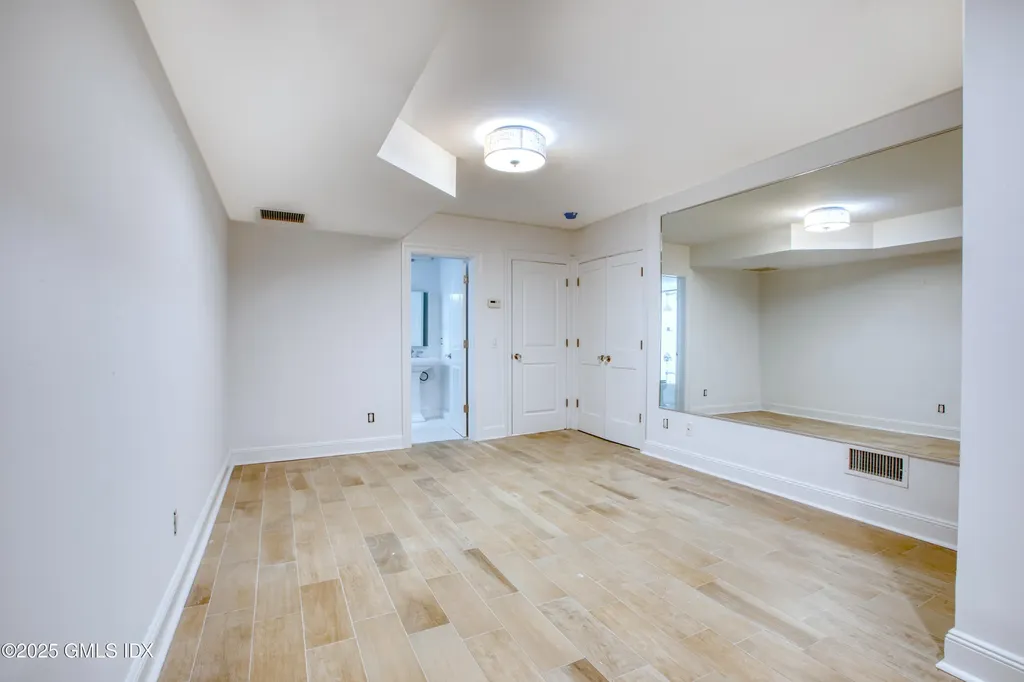 11 Orchard Place Greenwich CT 06830