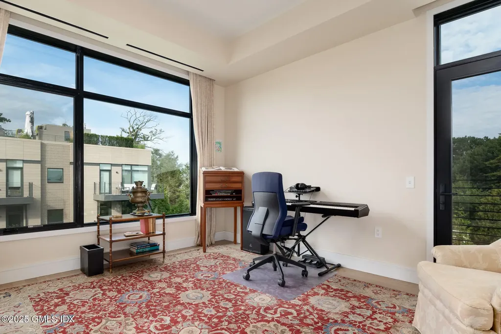 125 Field Point Road Greenwich CT 06830