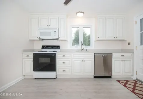 86 Hecker Avenue Darien CT 06820