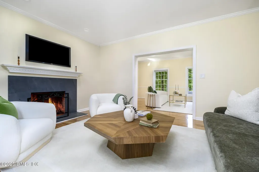 185 Interlaken Road Stamford CT 06903