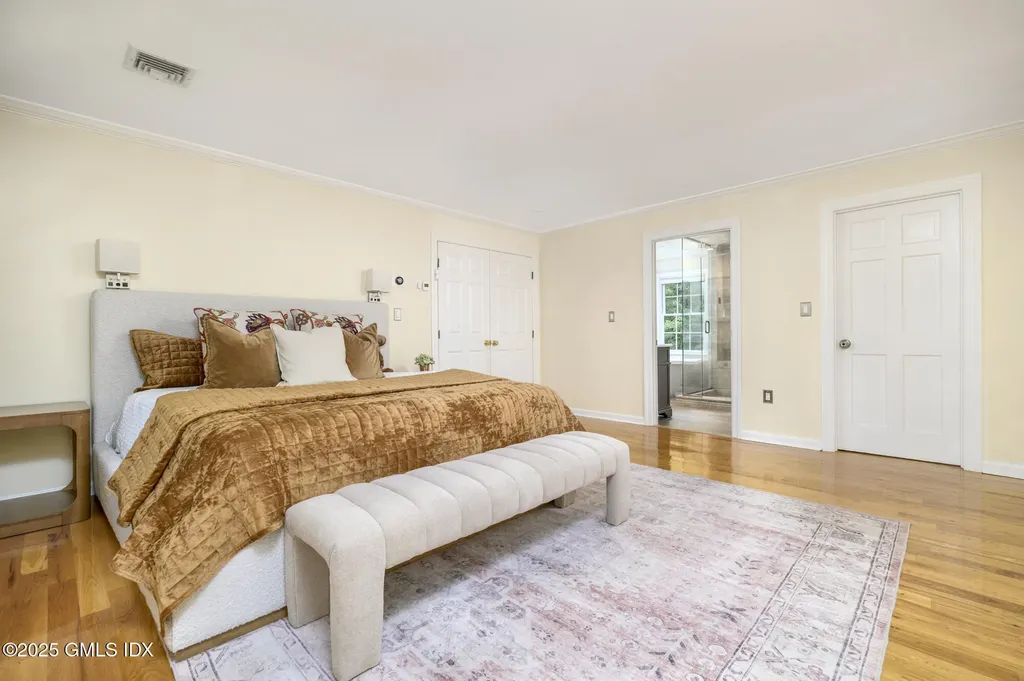 185 Interlaken Road Stamford CT 06903