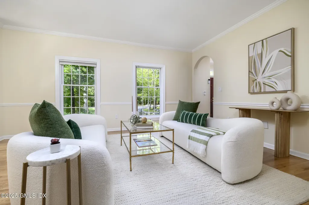 185 Interlaken Road Stamford CT 06903