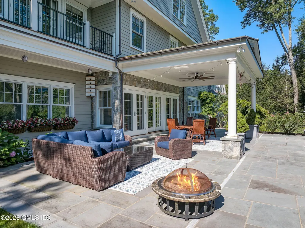 10 Birch Lane Greenwich CT 06830