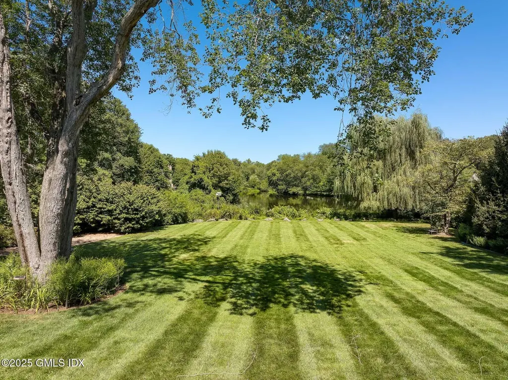 10 Birch Lane Greenwich CT 06830