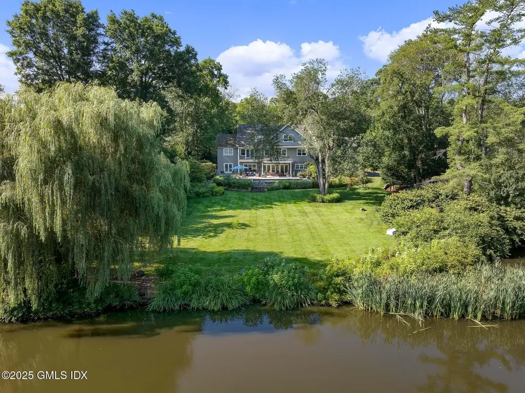 10 Birch Lane Greenwich CT 06830