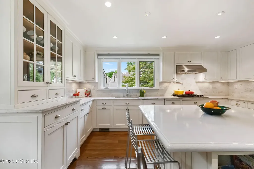 402 W Lyon Farm Drive Greenwich CT 06831