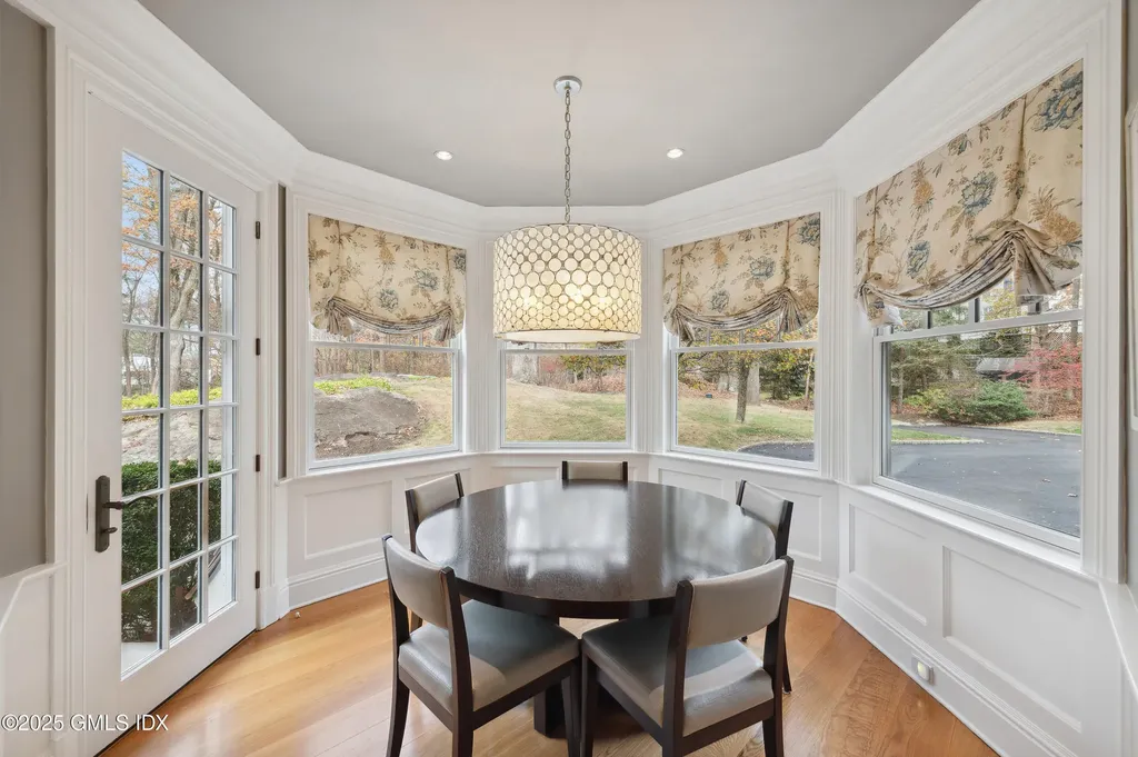 34 Dublin Hill Drive Greenwich CT 06830