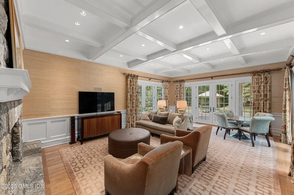 34 Dublin Hill Drive Greenwich CT 06830