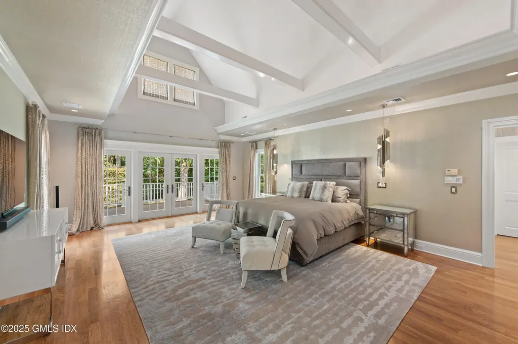 34 Dublin Hill Drive Greenwich CT 06830