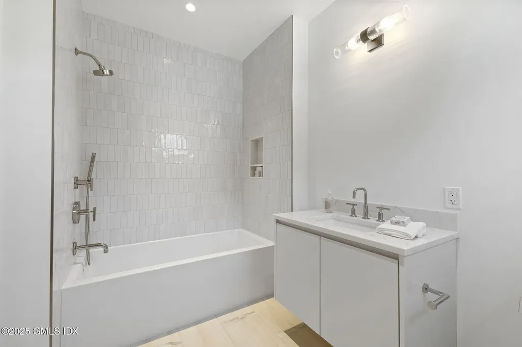 48 Lexington Avenue Greenwich CT 06830