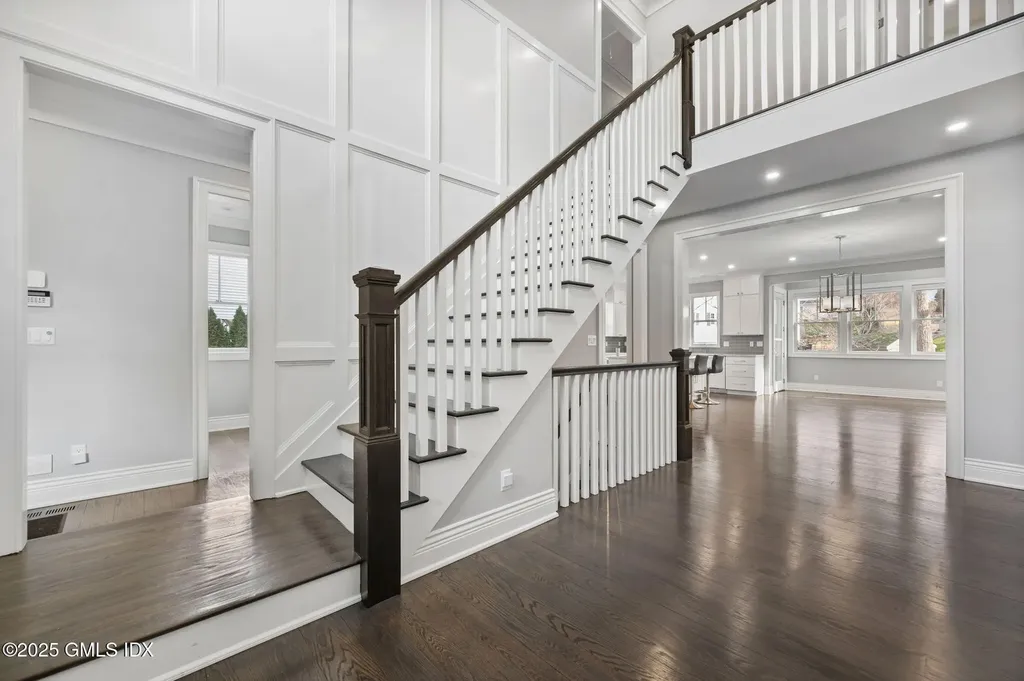 11 Valleywood Road Cos Cob CT 06807