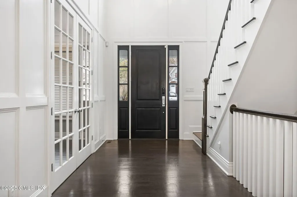 11 Valleywood Road Cos Cob CT 06807