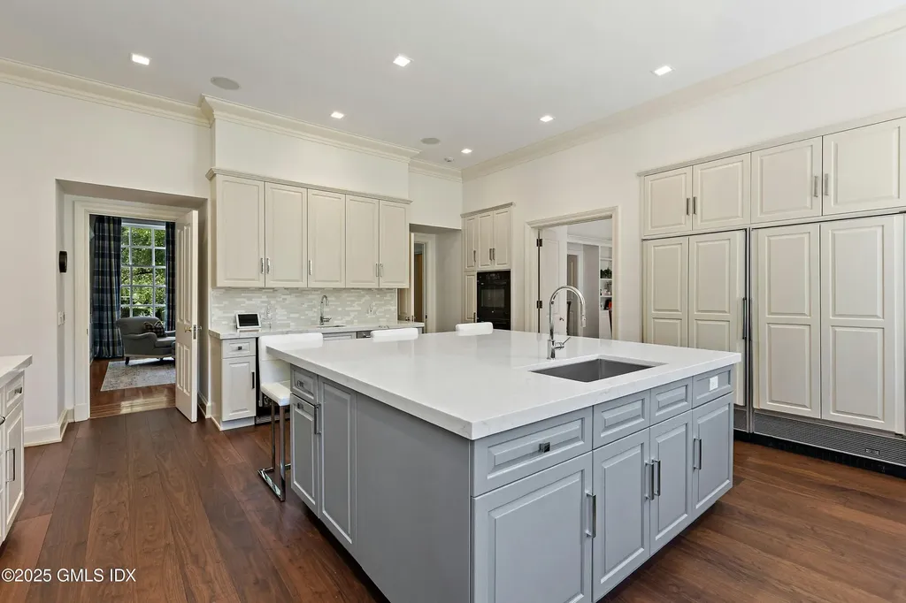 26 Andrews Farm Road Greenwich CT 06831