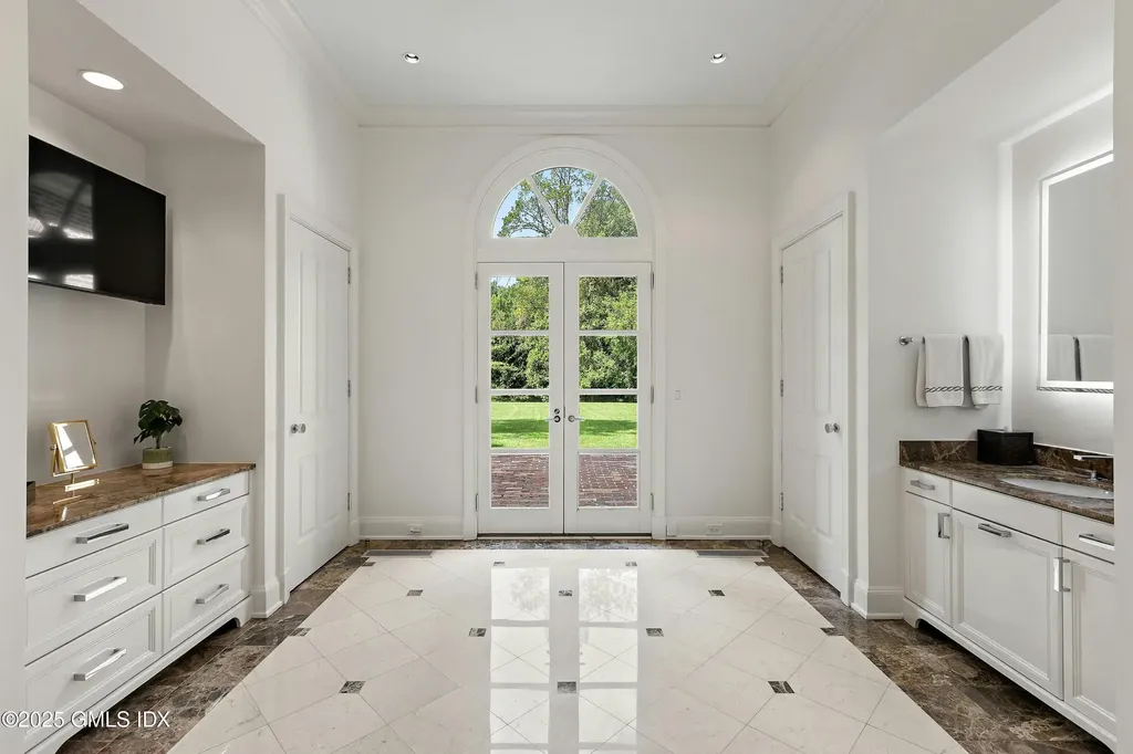 26 Andrews Farm Road Greenwich CT 06831