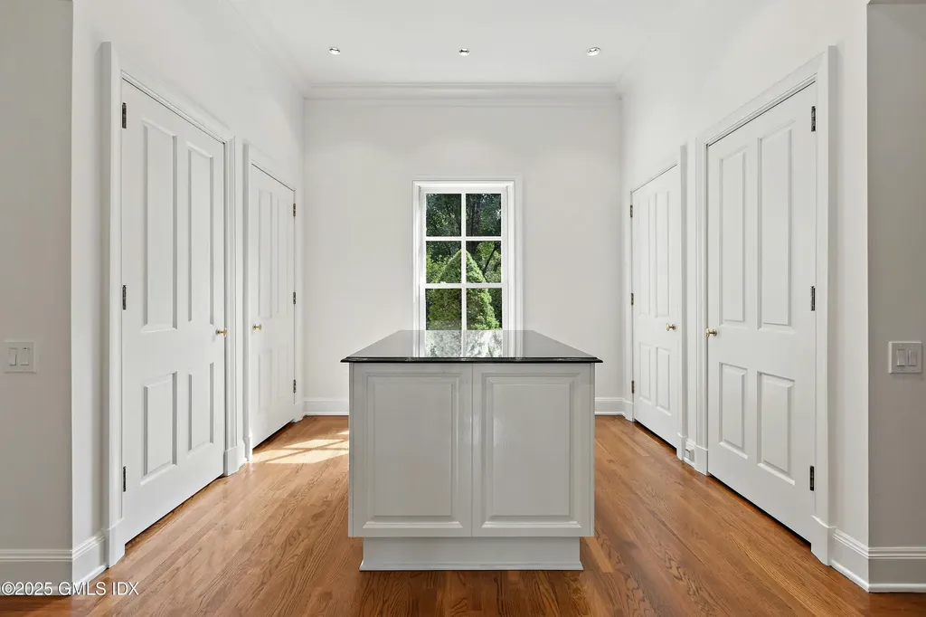 26 Andrews Farm Road Greenwich CT 06831