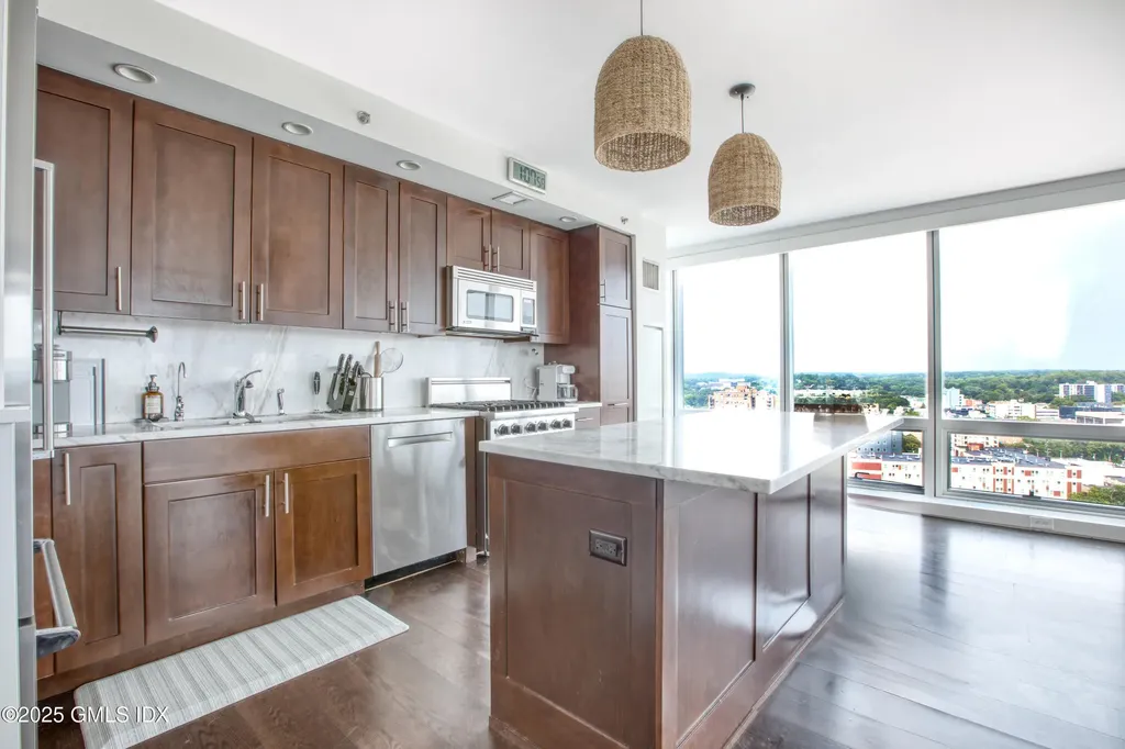 1 Broad Street Stamford CT 06901