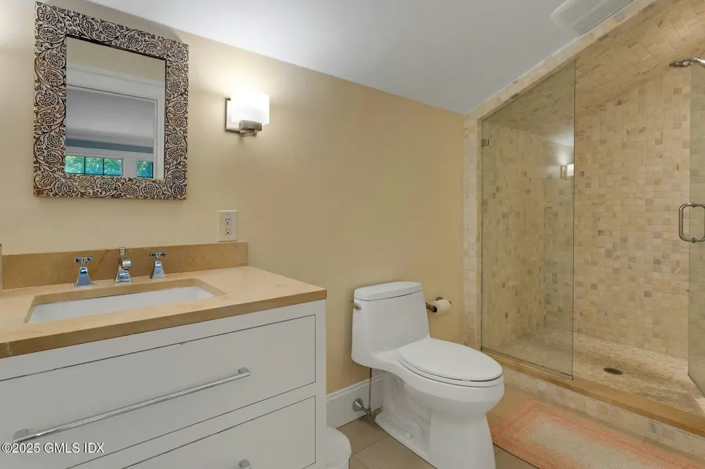 25 Cogswell Lane Stamford CT 06902